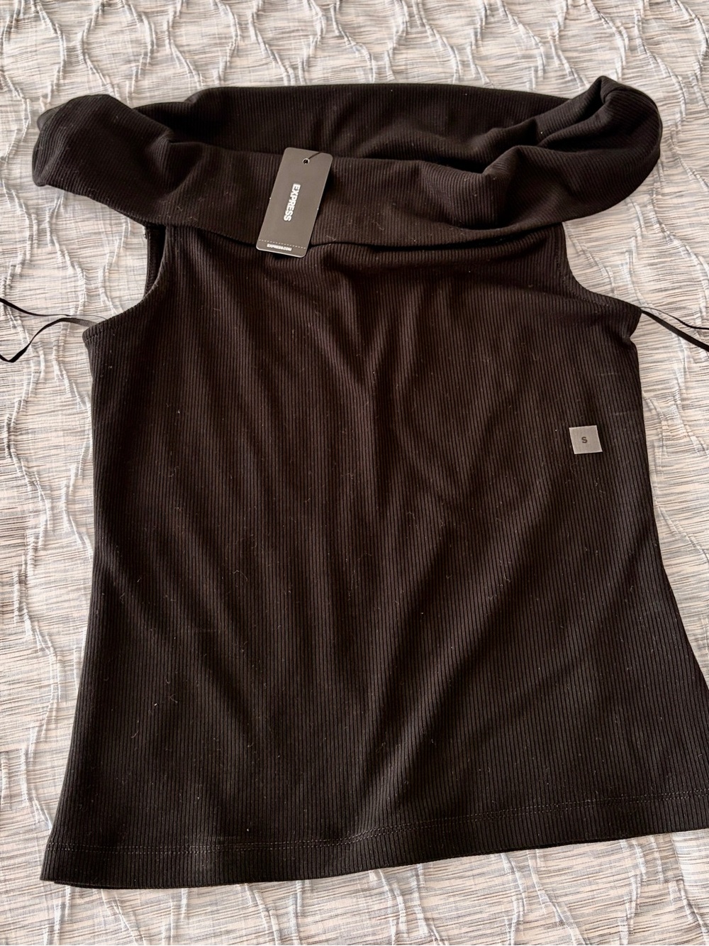 Express Black Off-Shoulder Ribbed Knit Top - Picture 3 of 3
